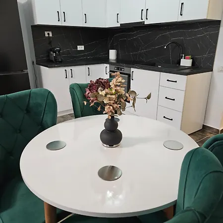 Evergreen Apartment