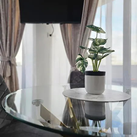 Daire Evergreen Apartment4 *